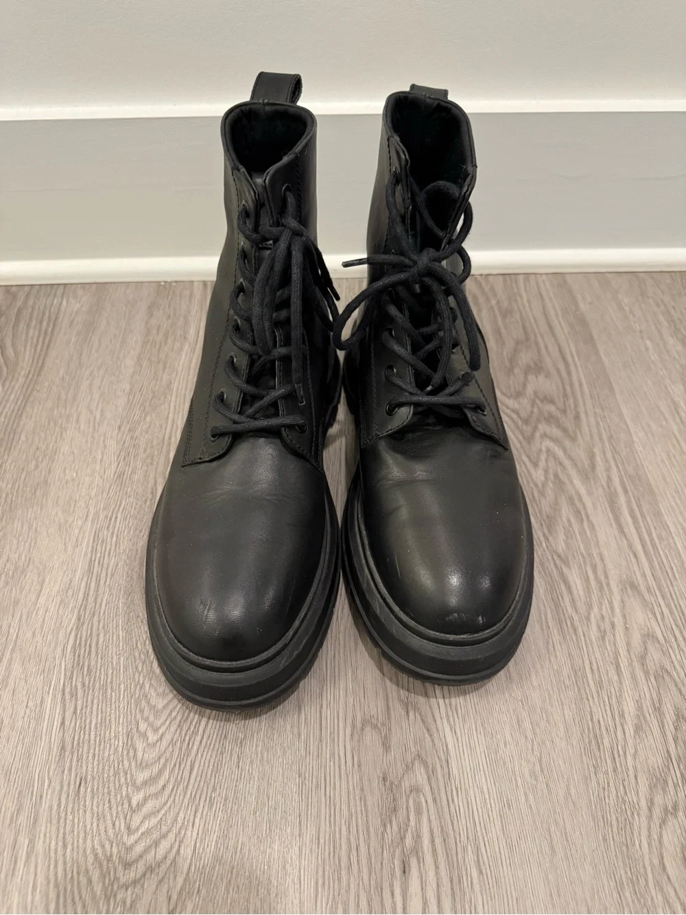 Franco Fortini Black Lace-Up Platform Combat Boots great condition!!
